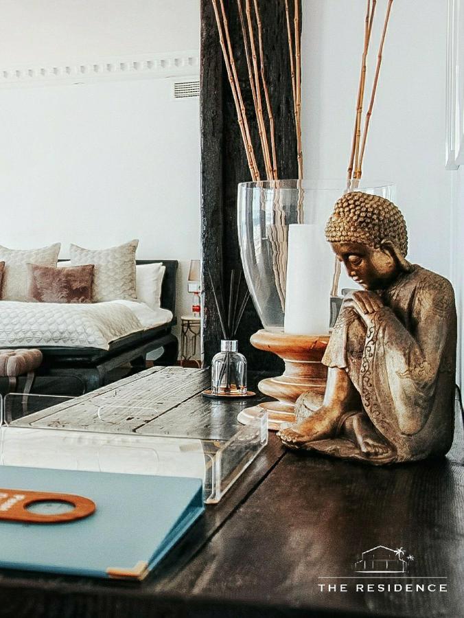 Couette-café The By The House 3*