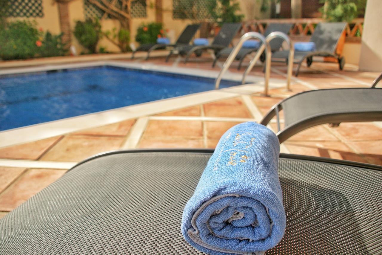 Couette-café The By The House 3*
