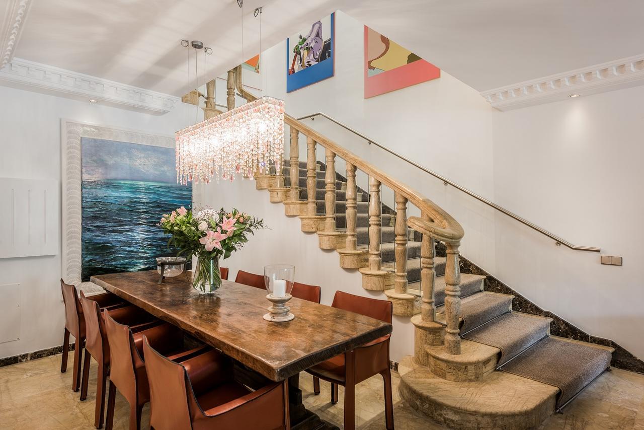 The By The House Couette-café 3*